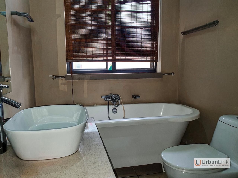 3 Bedroom Property for Sale in Safari Gardens North West